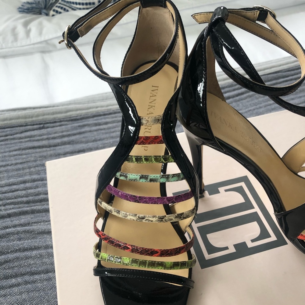Ivanka Trump Heels - Picture 3 of 4